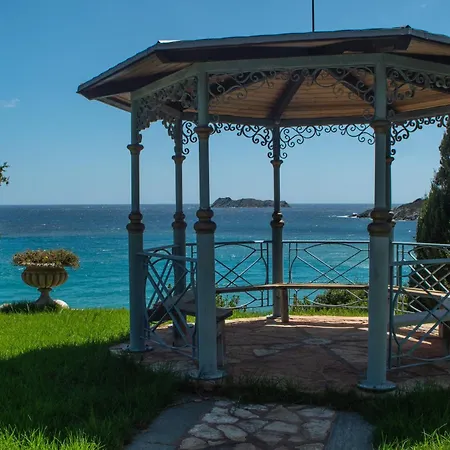 Appartamento Dr Spyrou Seafront Petriaí